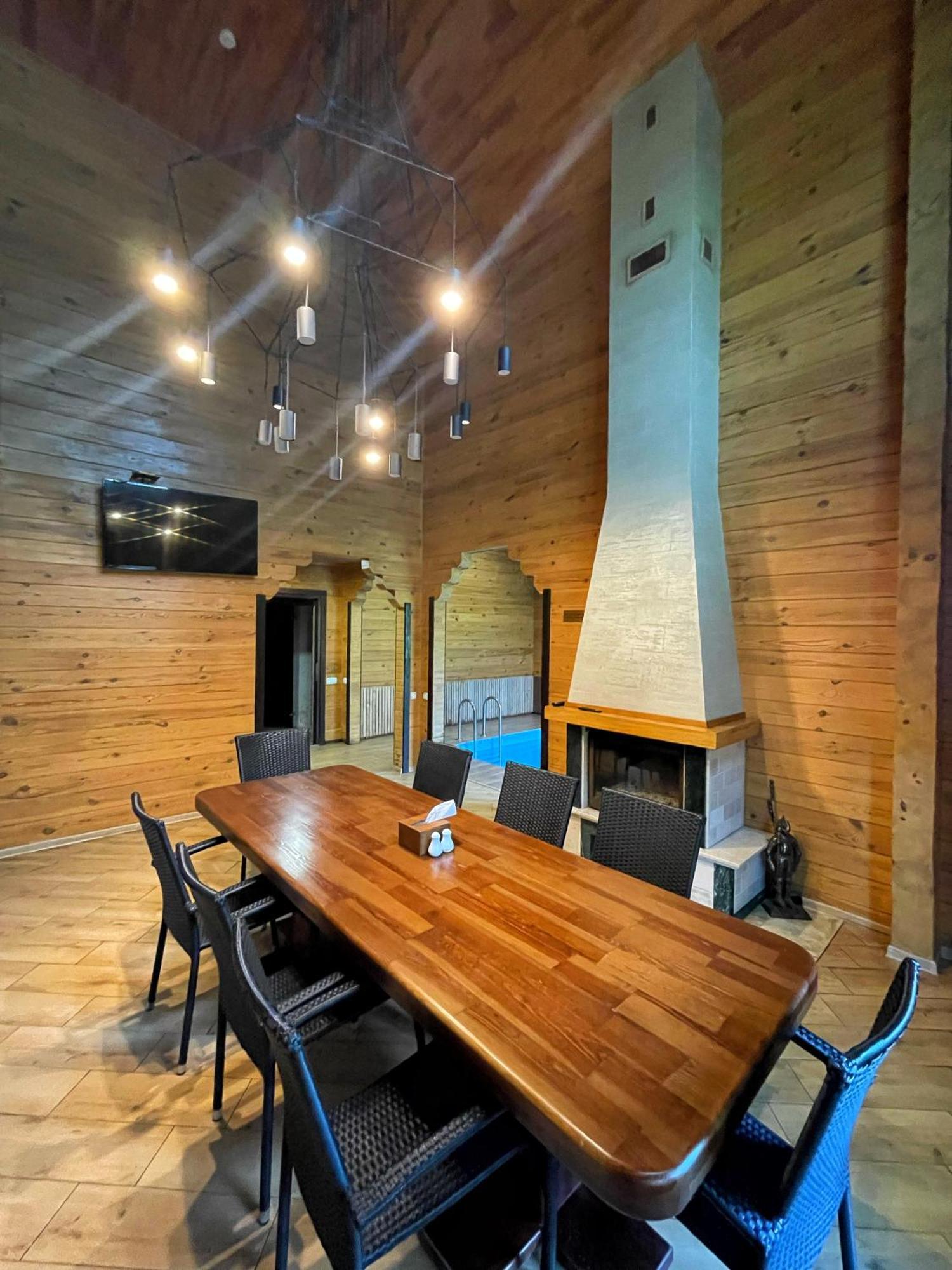 Zagorod Hotel Girka Polonka エクステリア 写真